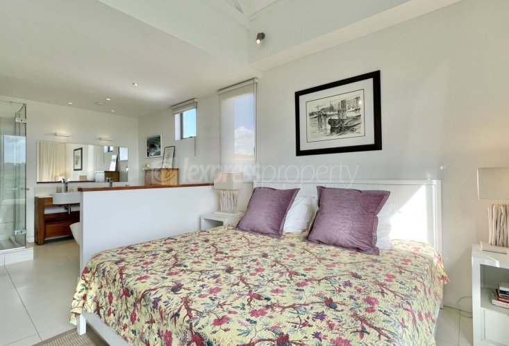 Penthouse - 2 Bedrooms - 168 m²