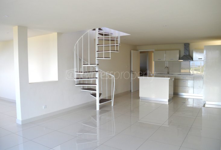 Penthouse - 3 Bedrooms - 130 m²