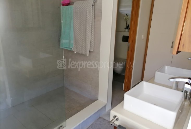 Penthouse - 3 Bedrooms - 200 m²