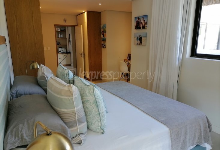Penthouse - 3 Bedrooms - 200 m²