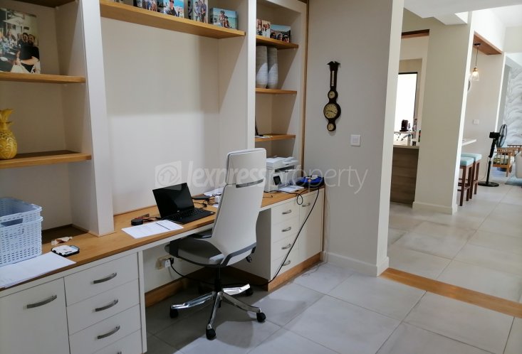 Penthouse - 3 Bedrooms - 200 m²