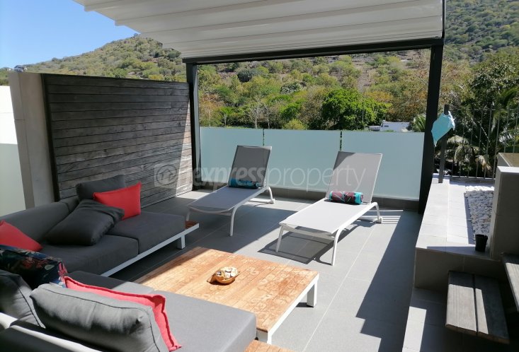 Penthouse - 3 Bedrooms - 200 m²