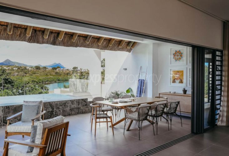 Penthouse - 3 Bedrooms - 366 m²