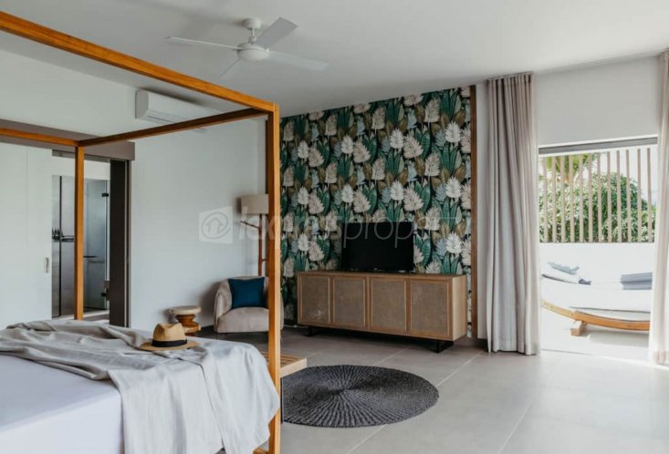Penthouse - 3 Bedrooms - 366 m²