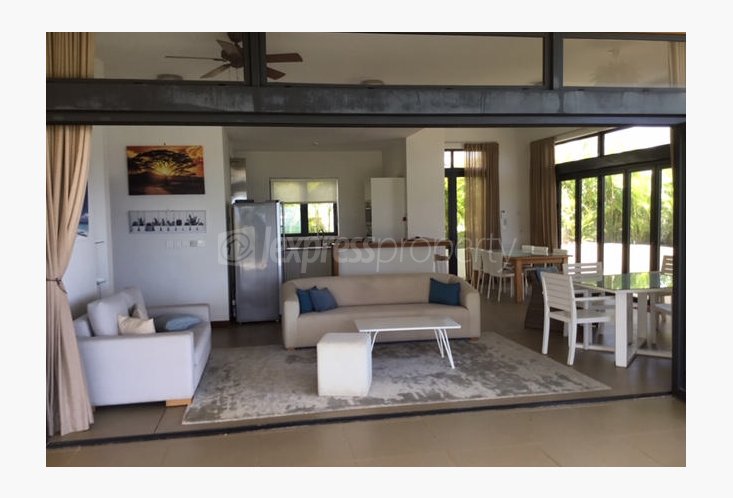 Penthouse - 4 Bedrooms - 240 m²