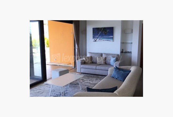 Penthouse - 4 Bedrooms - 240 m²