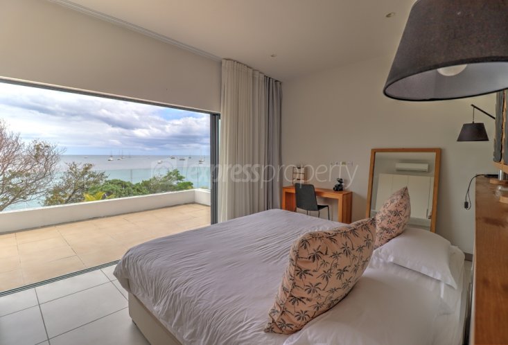 Penthouse - 4 Bedrooms - 275 m²