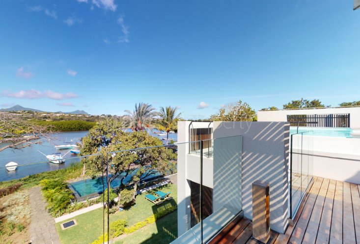 Penthouse - 4 Bedrooms - 457 m²