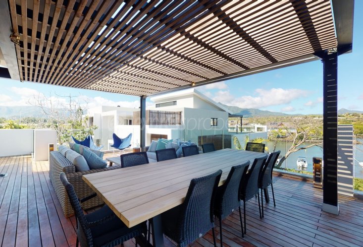 Penthouse - 4 Bedrooms - 458 m²