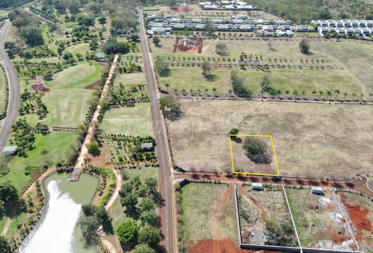 Residential land - 1322 m²