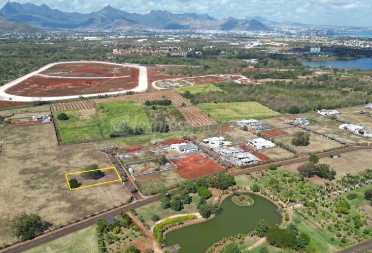 Residential land - 1322 m²