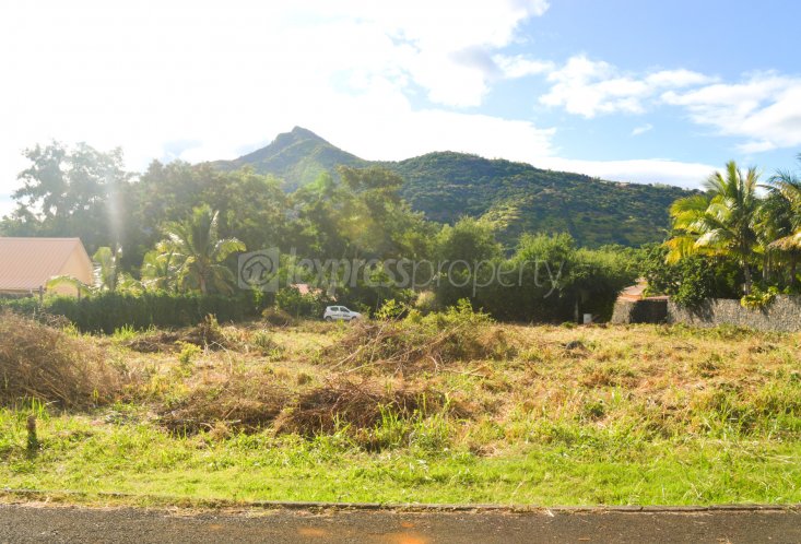 Residential land - 1773 m²