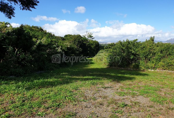 Residential land - 2110 m²
