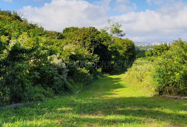 Residential land - 2110 m²