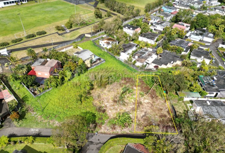 Residential land - 265 Toise(s)