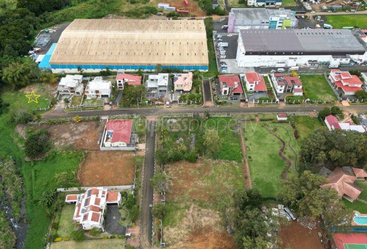 Residential land - 2767 m²
