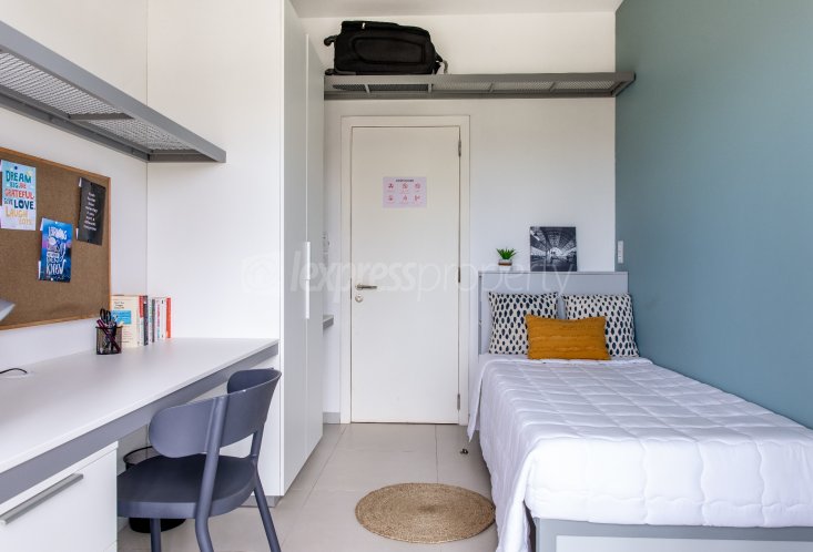 Room - 11 m²