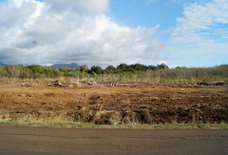Terrain résidentiel - 2110 m²