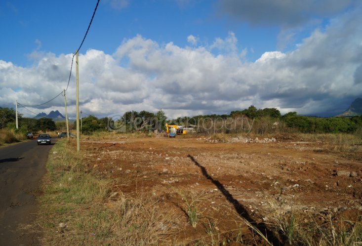 Terrain résidentiel - 2110 m²