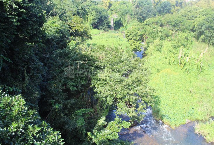 Terrain résidentiel - 23810 m²
