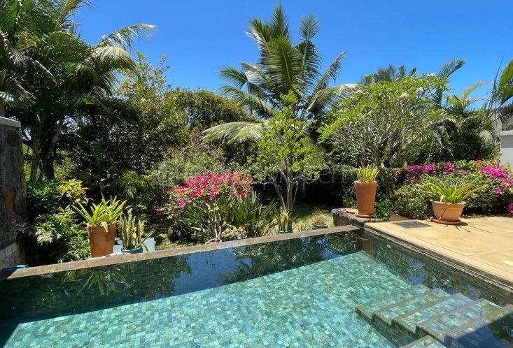 Townhouse / Duplex - 4 Bedrooms - 243 m²
