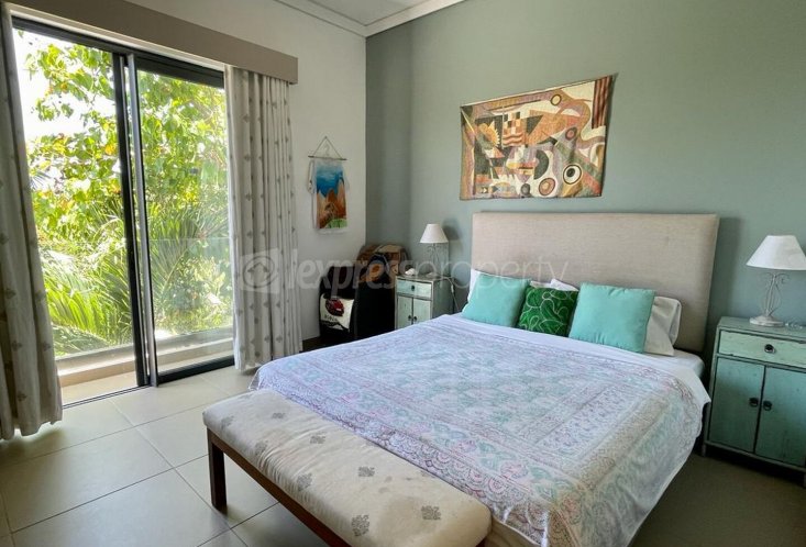 Townhouse / Duplex - 4 Bedrooms - 243 m²