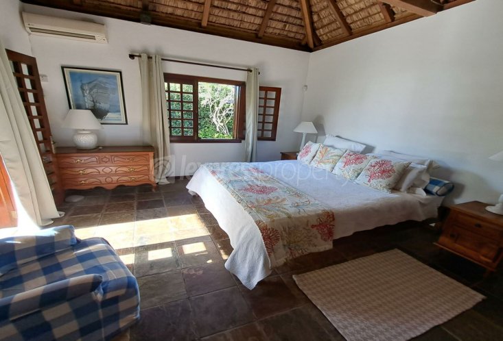 Villa - 10 Persons