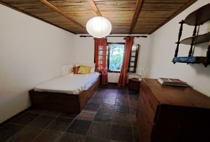 Villa - 10 Persons