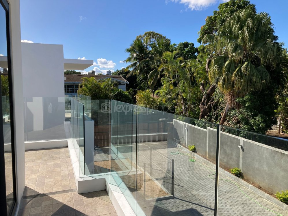 House / Villa For Rent in Beau Bassin 50,000 rupees Lexpress Property