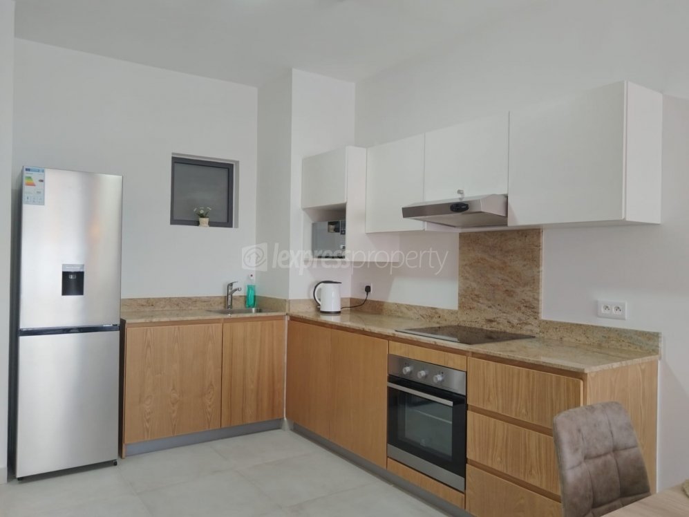 Apartment For Rent in Rose Hill 45,000 rupees Lexpress Property